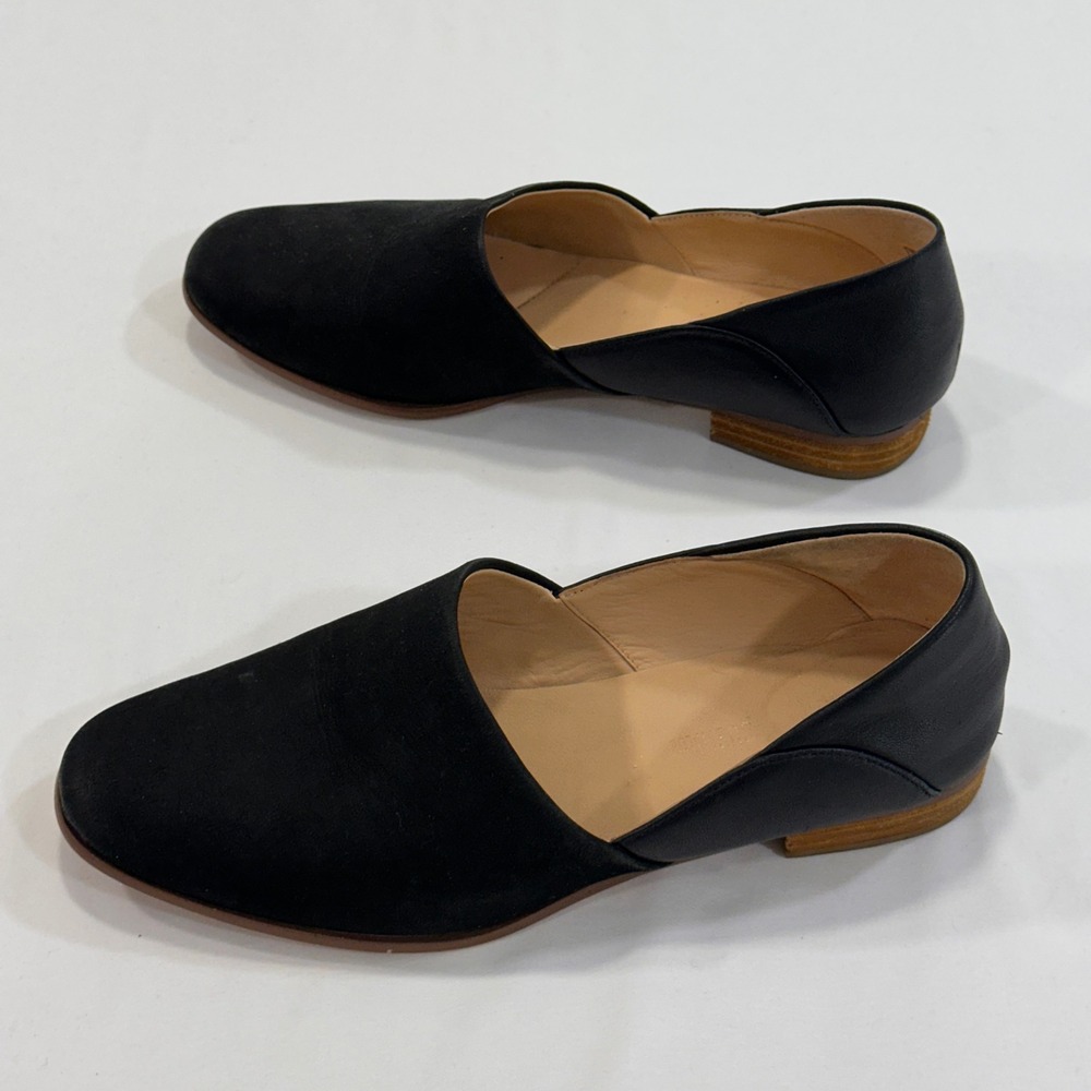 Clarks Pure Tone Women 7.5 Black Leather Slip On Loafers | Minimalist Office